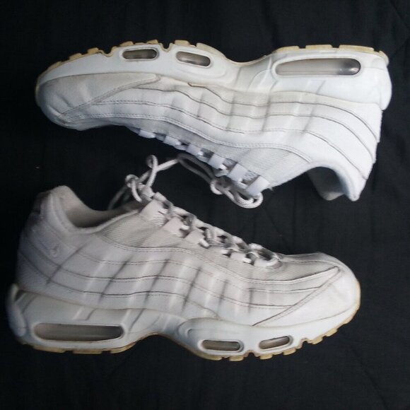 Nike Air Max 95 Essentials Shoes Sneakers 12.5 main image 4